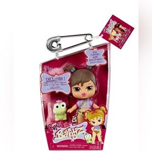 Bratz Babyz Doll with Green Frog Companion